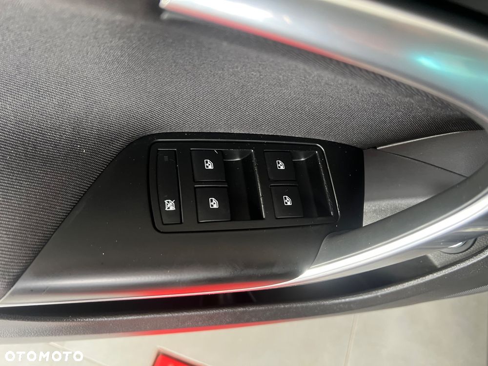 Opel Insignia 2.0 CDTI Edition S&S - 18