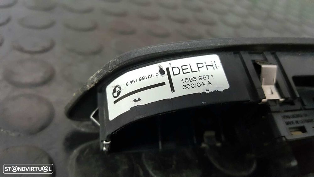 COMANDO DO ELEVADOR FRENTE DIREITO BMW SERIE 1 BERLINA (E81/E87) 120D - 5