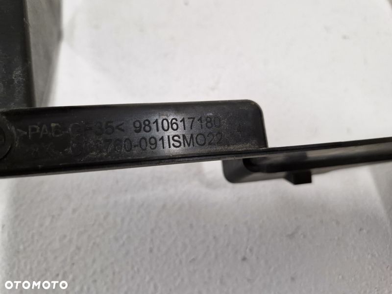 PEUGEOT 3008 II 2 WLOT OSŁONA KIEROWNICA POWIETRZA INTRCOOLERA 9810617180 - 2