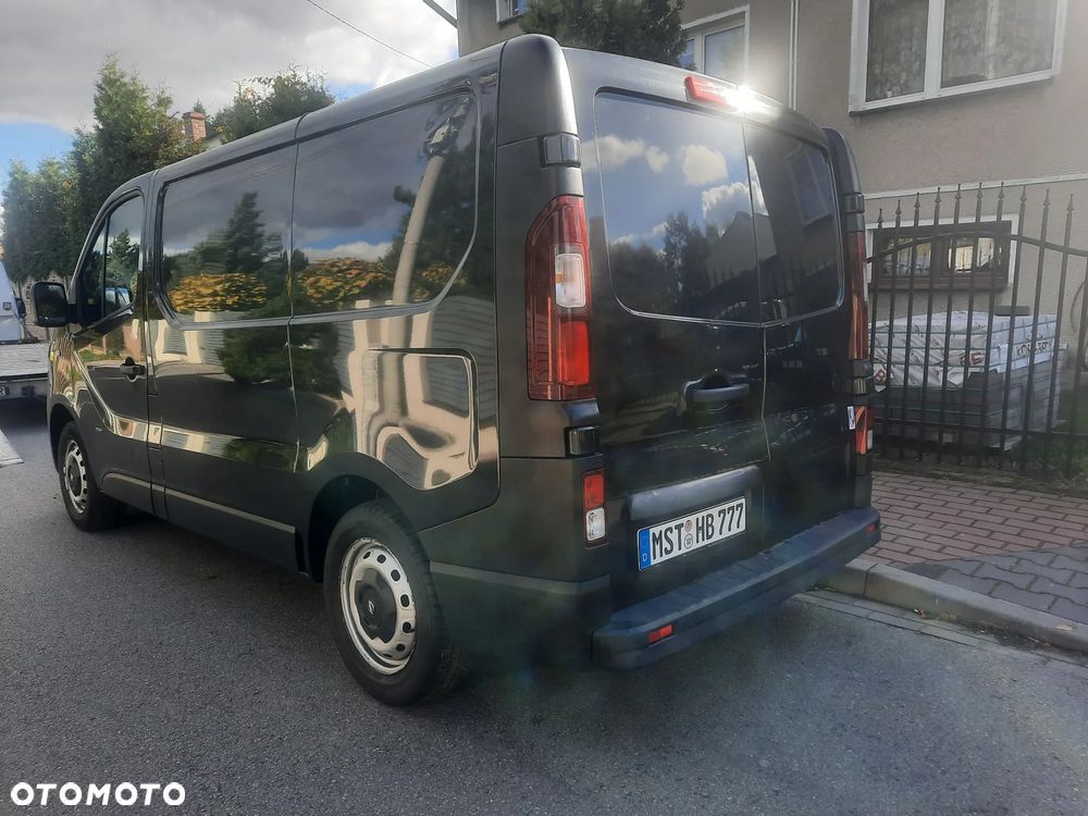Opel Vivaro - 6