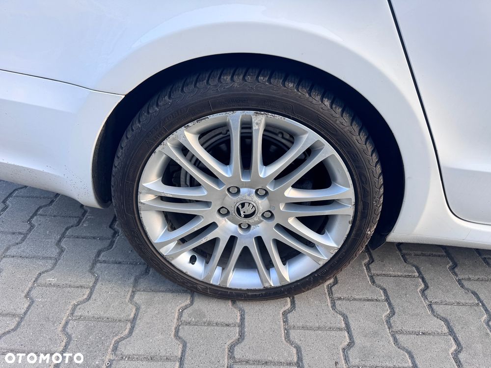 Skoda Superb 2.0 TDI 4x4 Ambition DSG - 10