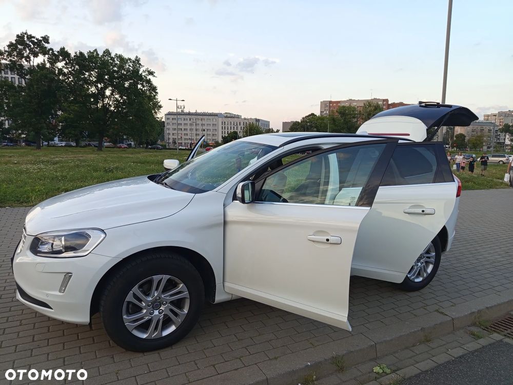 Volvo XC 60 D4 Drive-E Momentum - 10