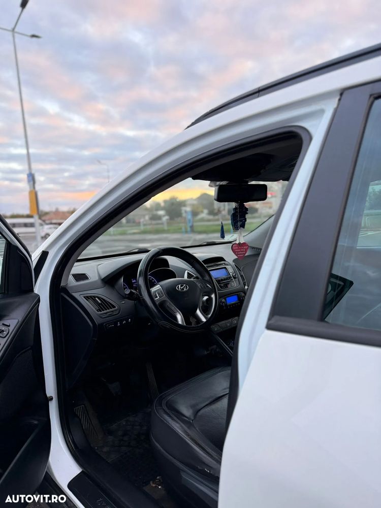 Hyundai ix35 - 8