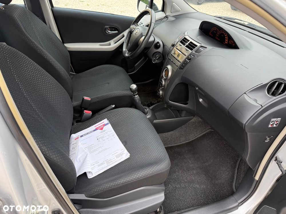 Toyota Yaris 1.33 VVT-i Cool+ - 10