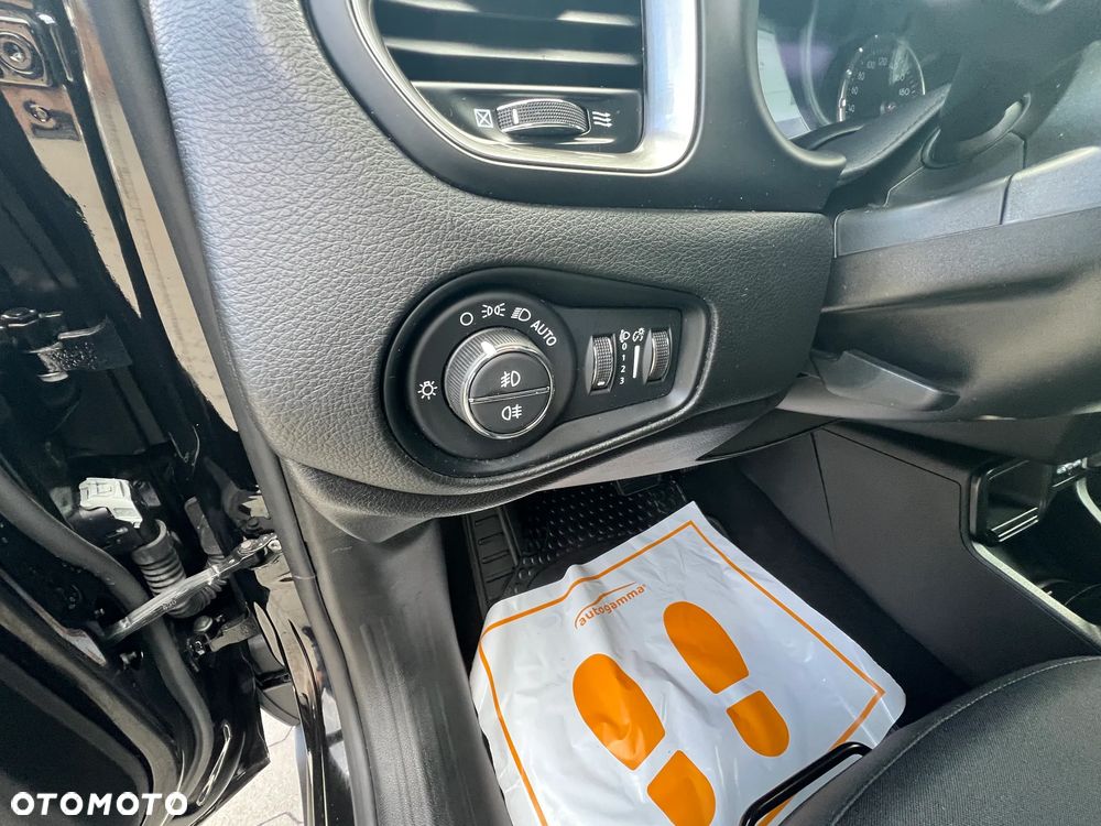 Jeep Renegade - 21