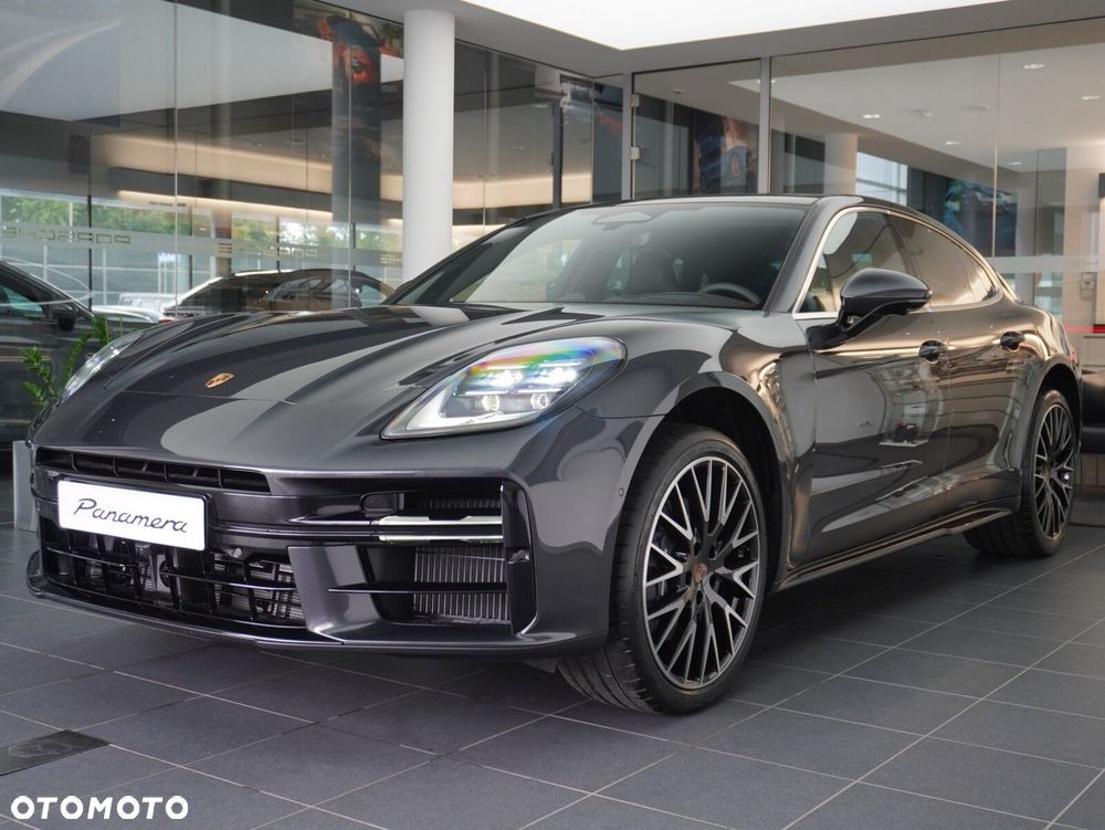 Porsche Panamera 4 - 5