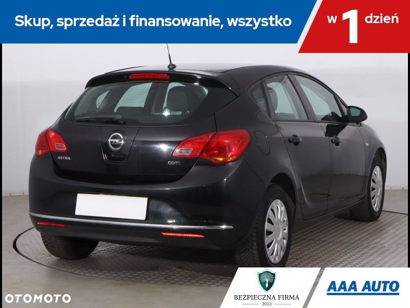 Opel Astra - 6