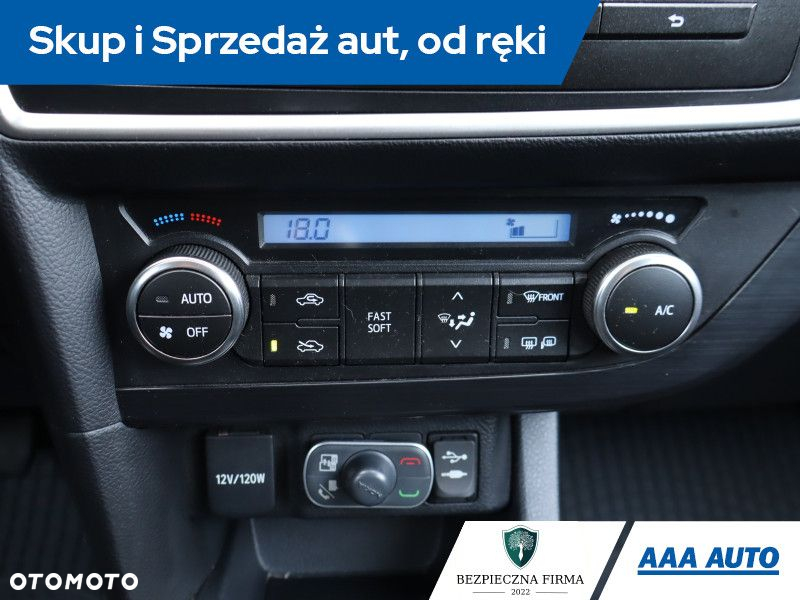 Toyota Auris - 14