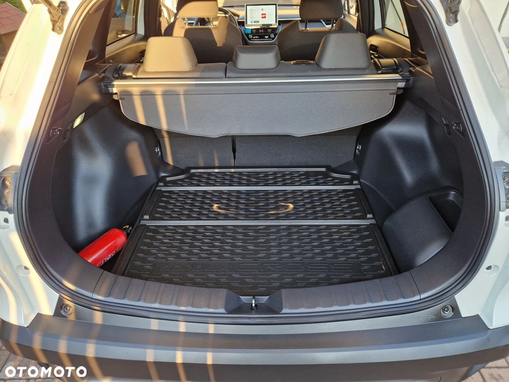 Toyota Corolla Cross 2.0 Hybrid Style - 27