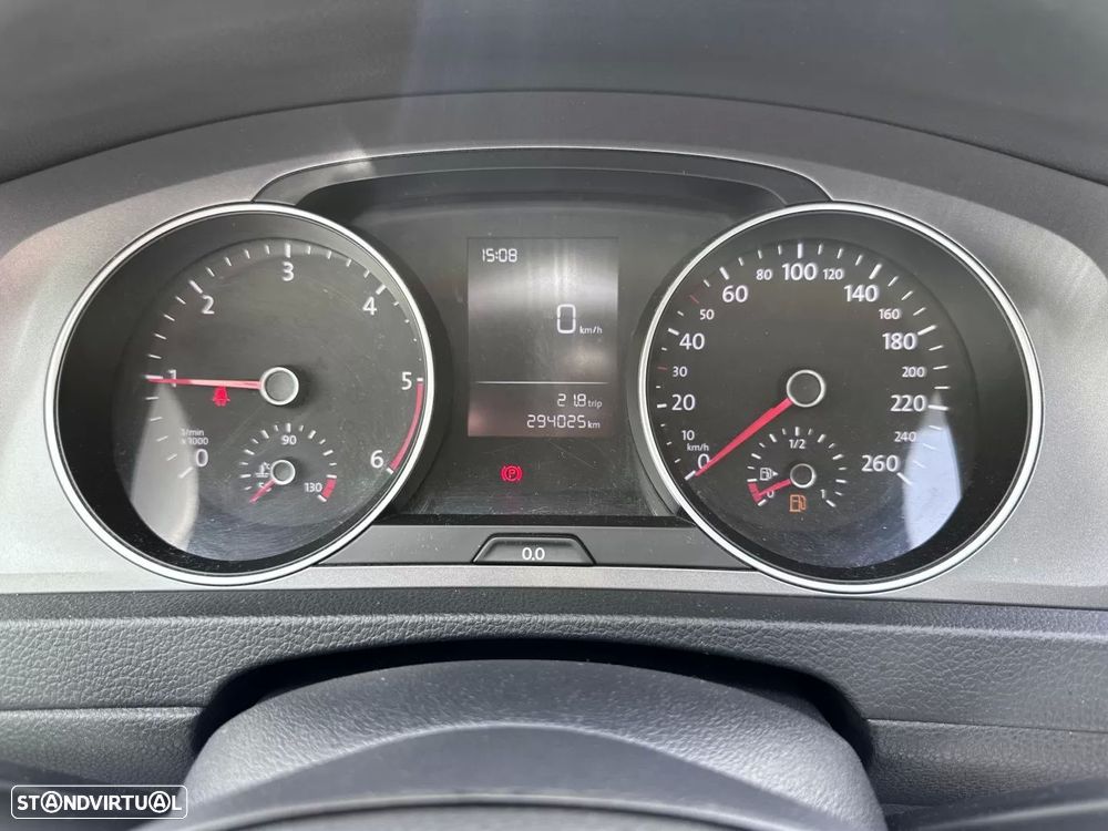 VW Golf Variant 1.6 TDi Highline - 17
