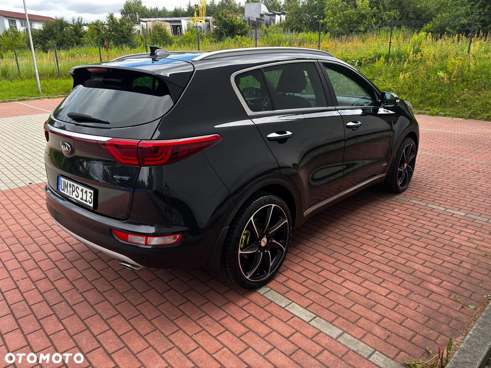 Kia Sportage 2.0 CRDI AWD Eco-Dynamics+ (48V M-H) GT LINE - 4