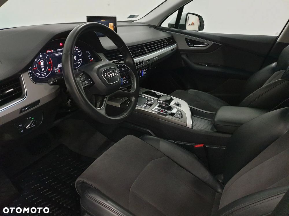 Audi Q7 3.0 TDI ultra Quattro Tiptronic - 37