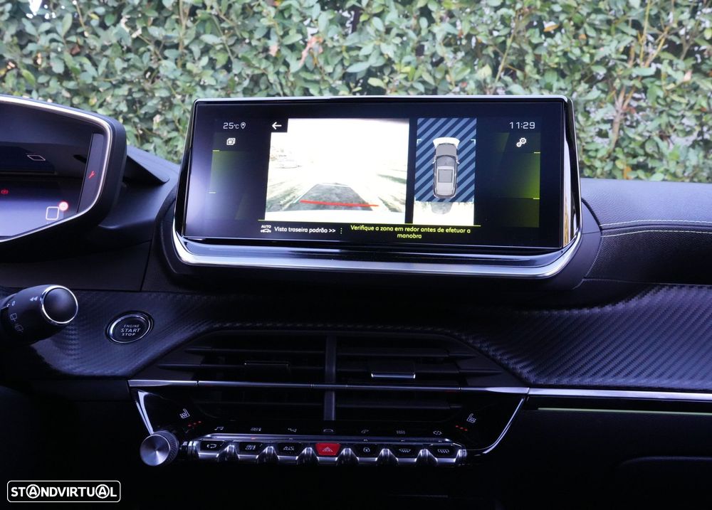 Peugeot 2008 PureTech 130 EAT8 GT Pack - 7