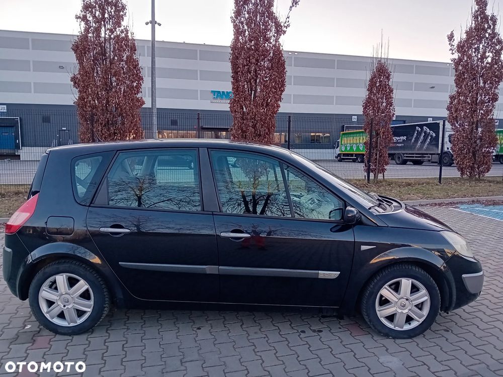 Renault Scenic 2.0 16V Exception - 10