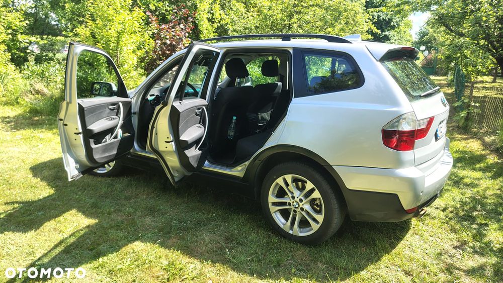 BMW X3 2.0d - 17