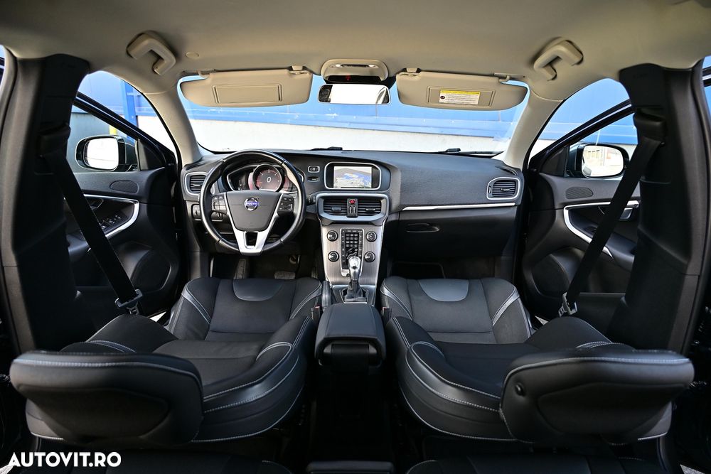 Volvo V40 D3 Geartronic - 3