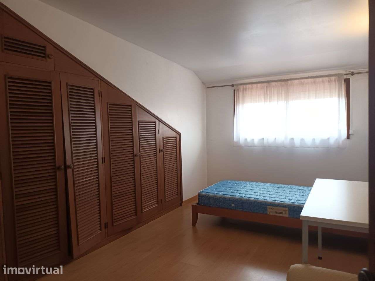 Quarto para arrendar em Aveiro - 300€/mês - Grande imagem: 2/8
