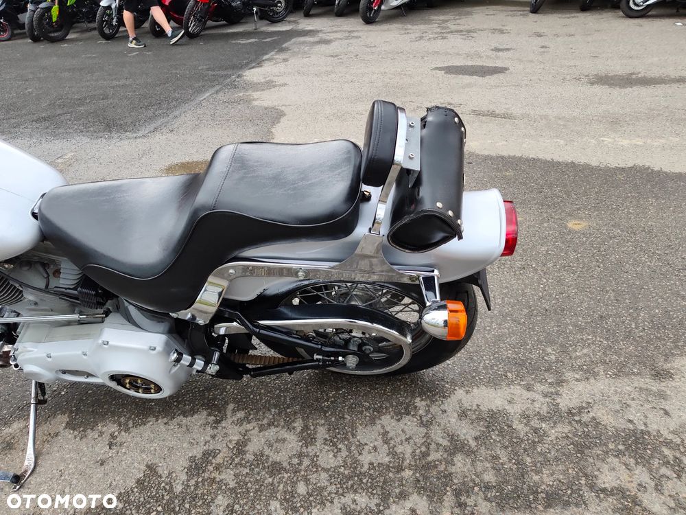 Harley-Davidson Softail Standard - 18