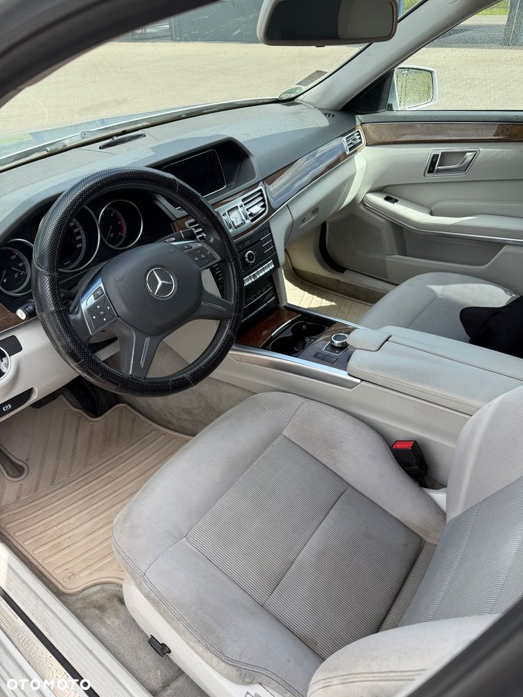 Mercedes-Benz Klasa E - 10