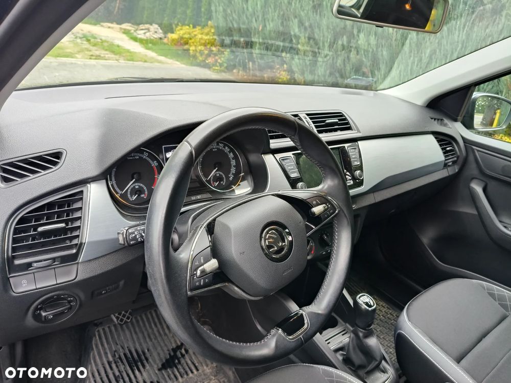 Skoda Fabia 1.0 TSI Ambition - 6