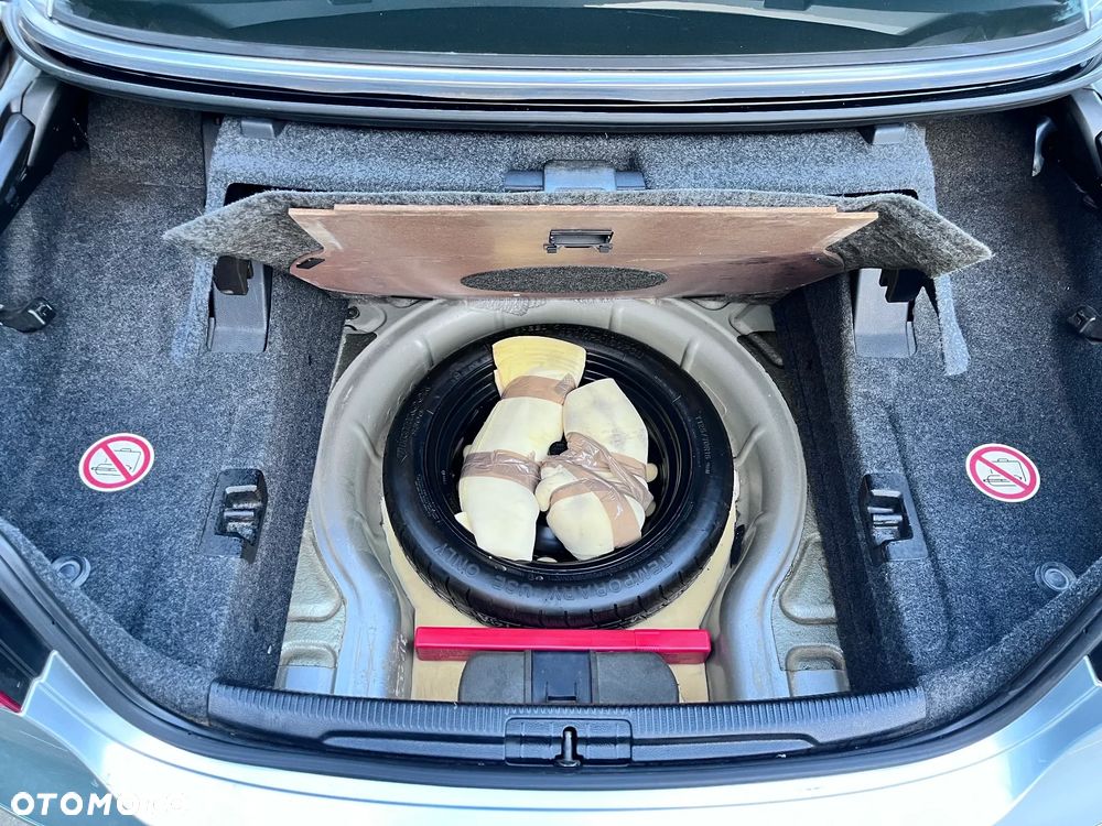 Volkswagen Eos 2.0 TSI Individual - 28