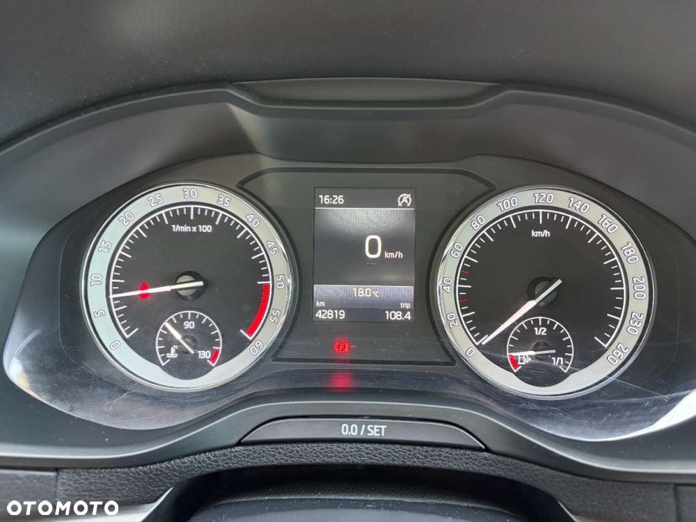 Skoda Karoq 1.6 TDI SCR Ambition - 9