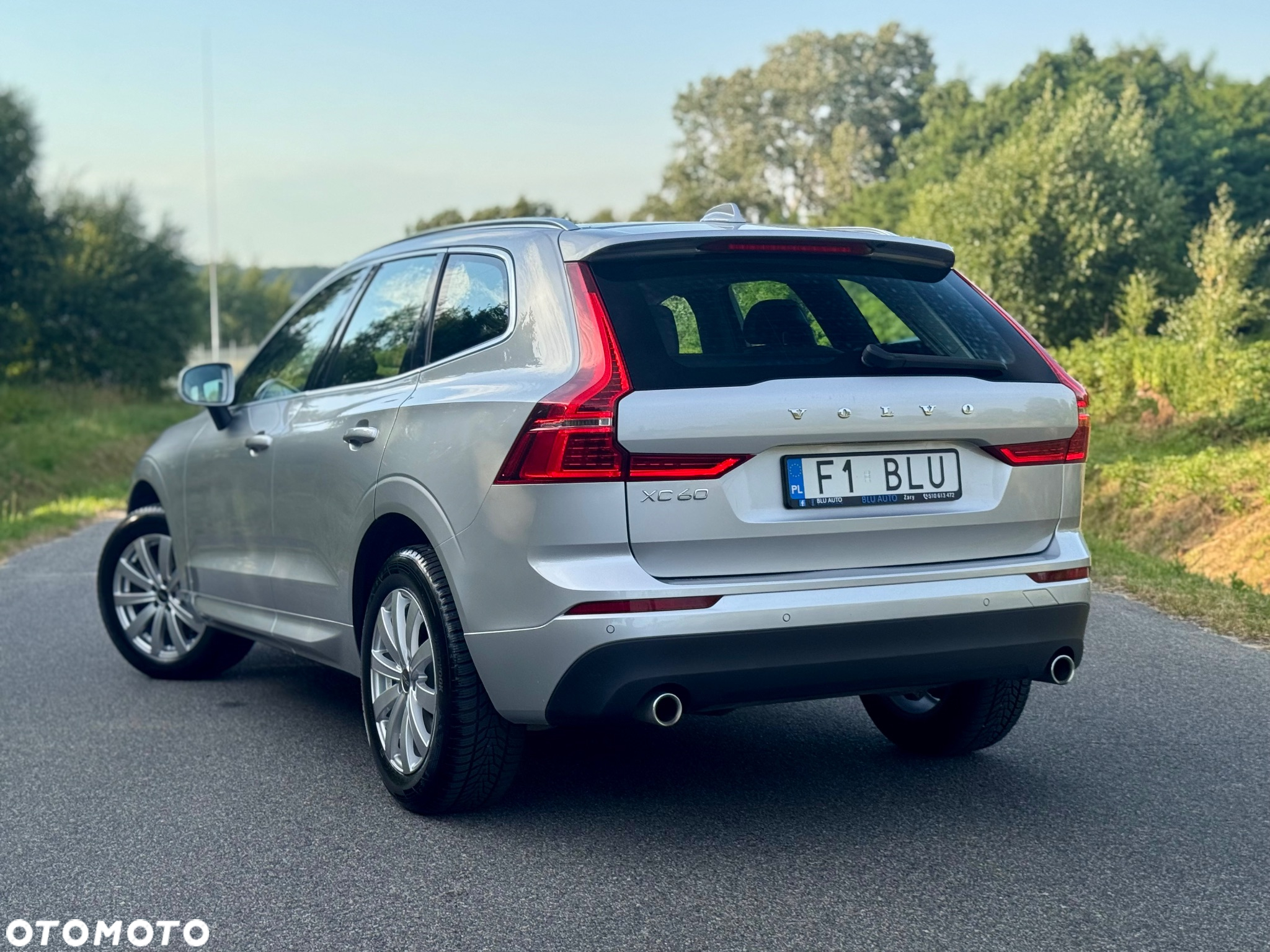 Volvo XC 60 D4 AWD Geartronic Momentum - 12