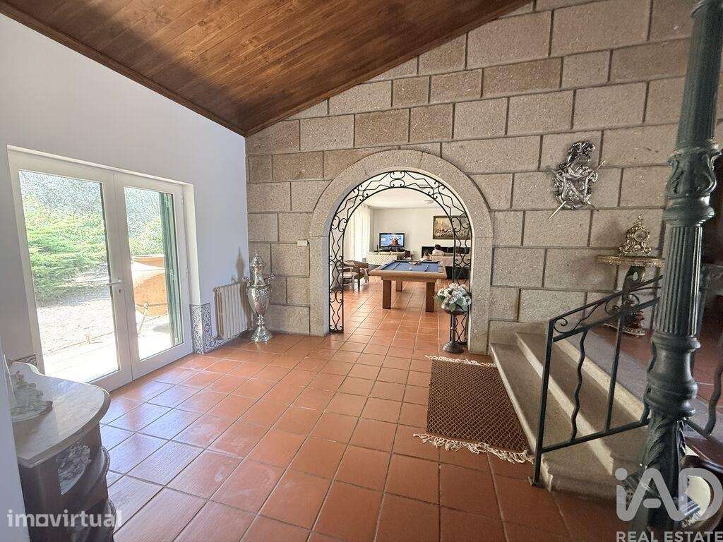 Moradia isolada T7 em Santo Tirso, Couto e Burgães de 338,31 m2 - Grande imagem: 3/38