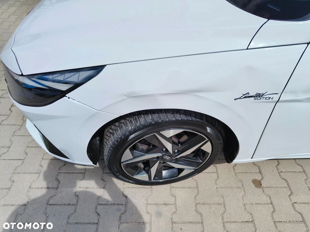 Hyundai Elantra 1.6 Executive - 5