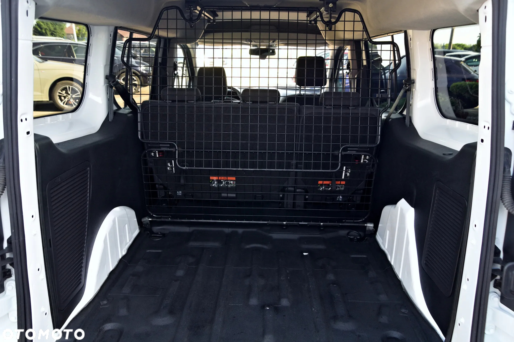 Ford Transit Connect 240 L2 LKW Autm Trend - 20