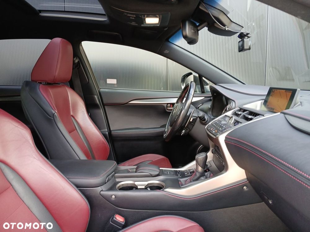 Lexus NX 200t F Sport AWD - 28