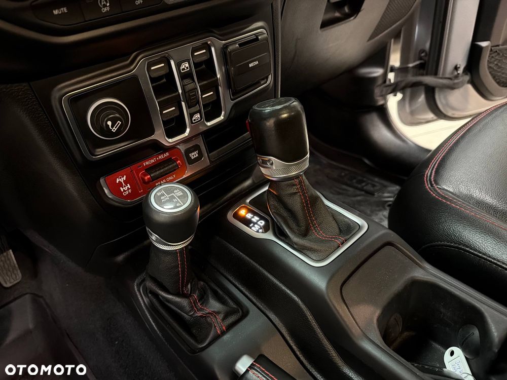 Jeep Wrangler 2.2 CRDi AWD Automatik Rubicon - 28