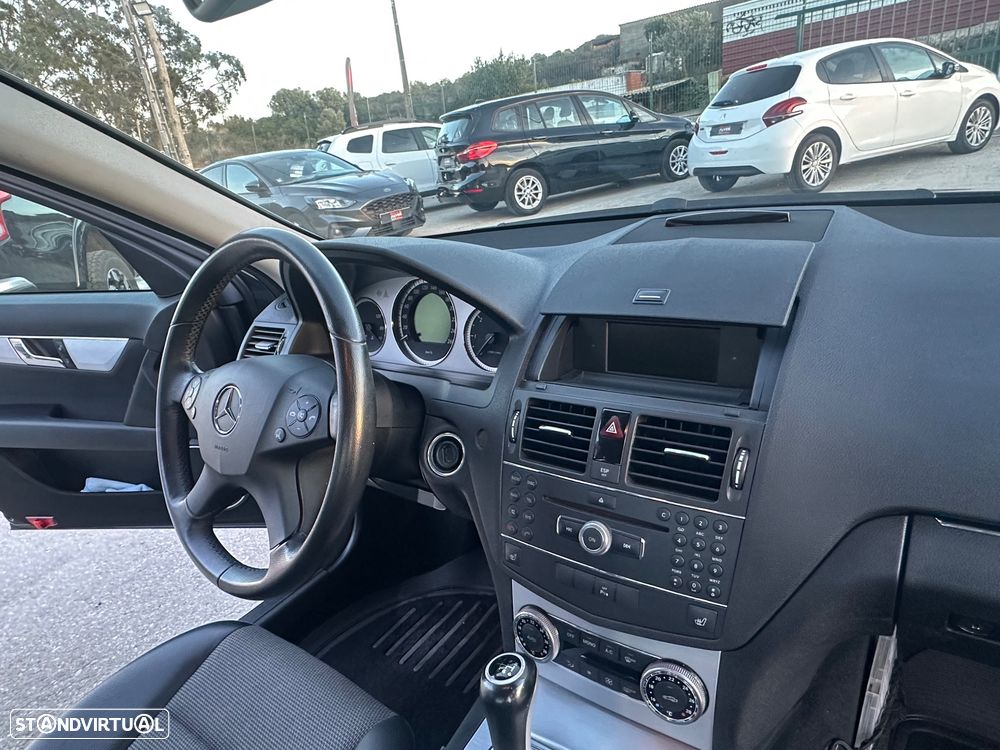 Mercedes-Benz C 220 CDi Avantgarde - 30