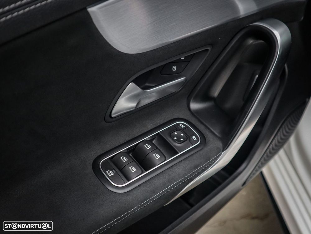 Mercedes-Benz A 250 e 8G-DCT Edition AMG Line - 31