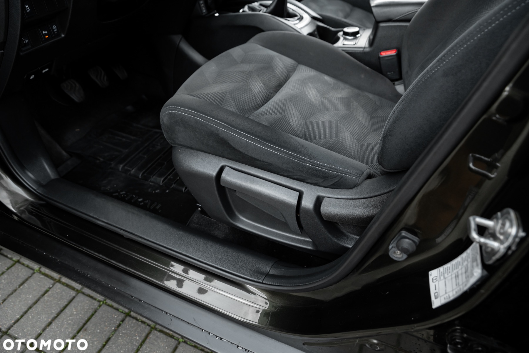 Nissan X-Trail 1.6 dCi ALL-MODE 4x4i 360 - 18
