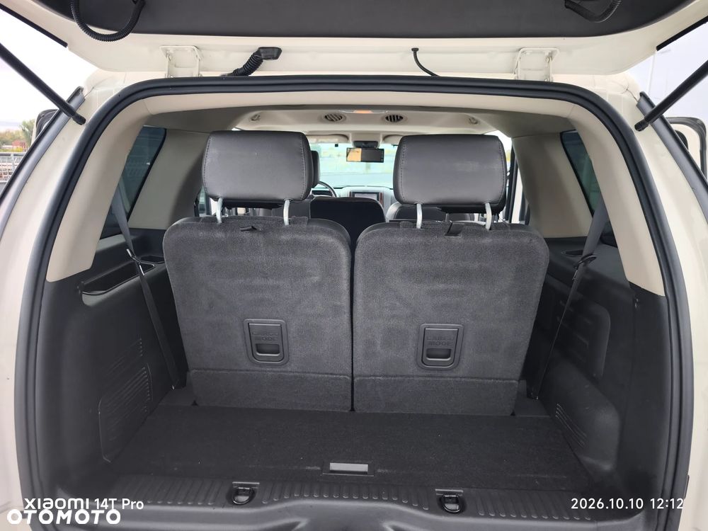 Ford Explorer - 20
