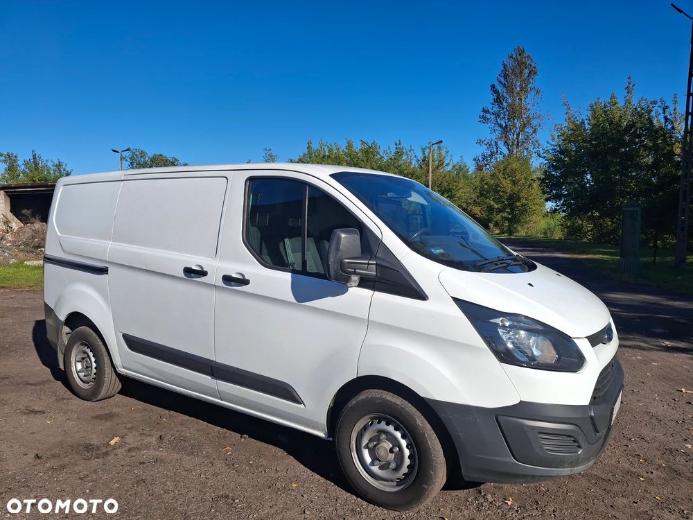 Ford TRANSIT CUSTOM - 2