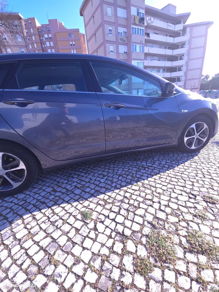 Hyundai i30 CW - 7