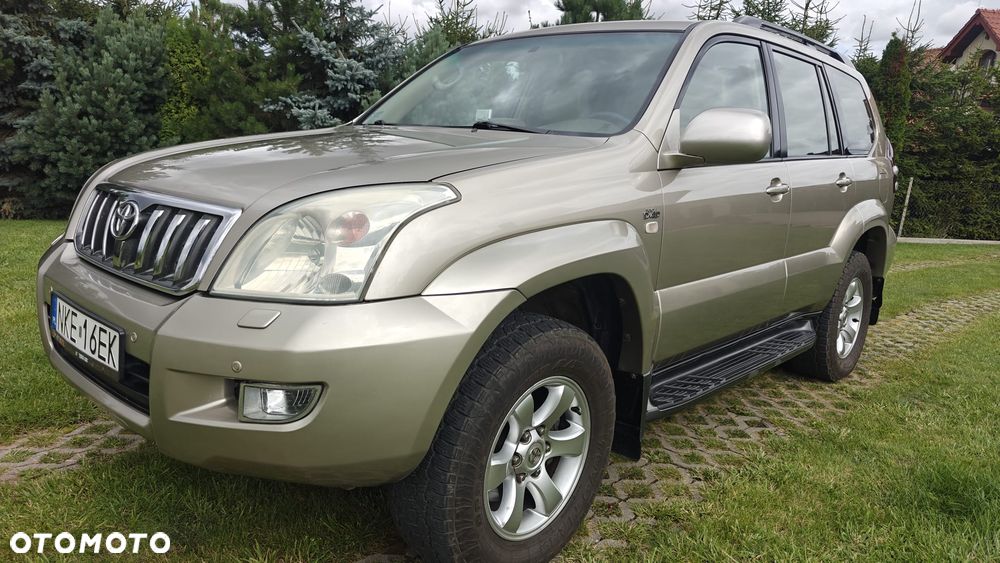 Toyota Land Cruiser - 10