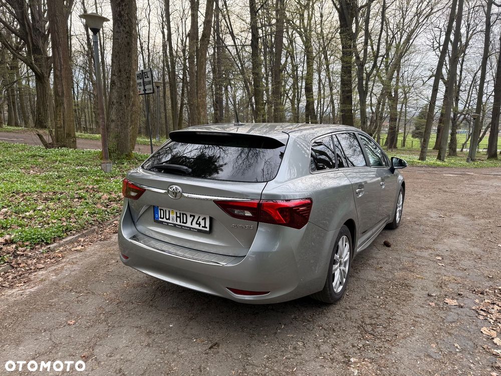 Toyota Avensis Touring Sports 1.8 Edition S+ - 3
