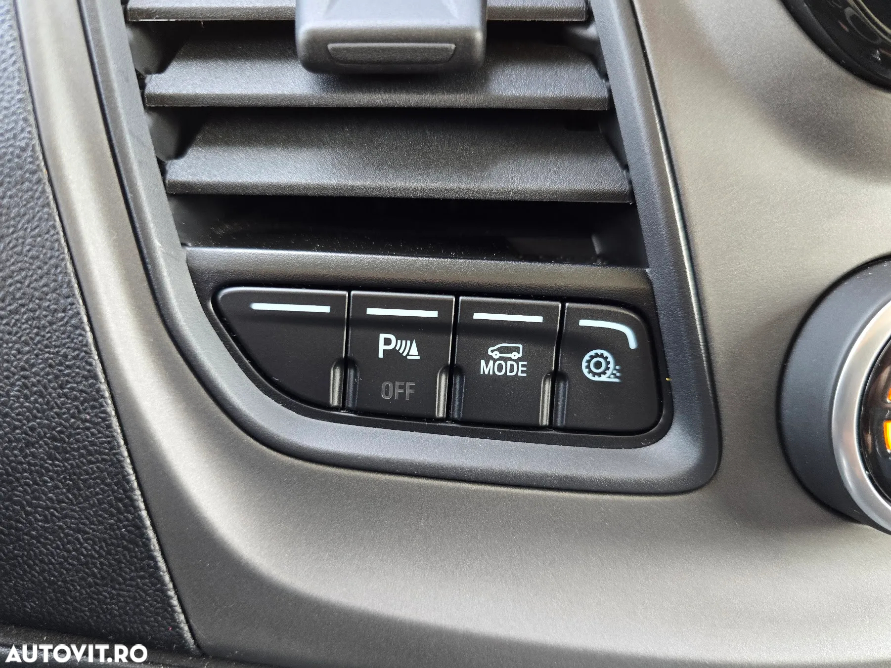 Ford Transit New Custom L1H1 Premium Edition - 31