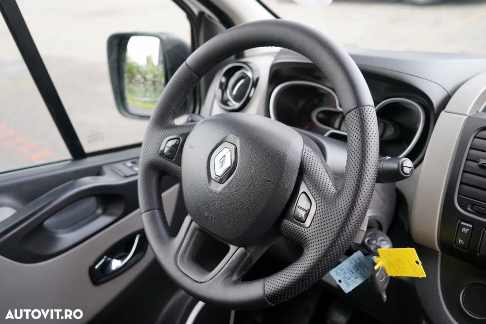 Renault TRAFIC / TABLĂ / CAROSERIE ATELIER / MANUALĂ / IMPORTATĂ / CONTRACT POST-SERVICE - 25