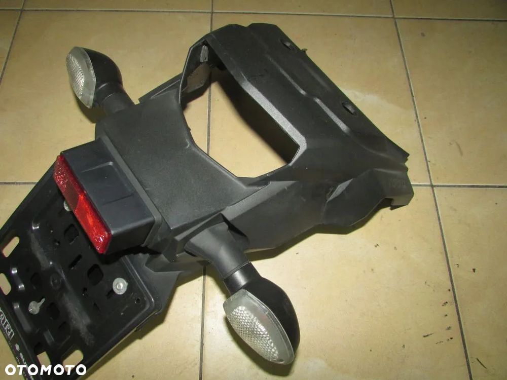 Suzuki DL 1000 V-Strom 14-16 mocowanie uchwyt tablicy błotnik tył - 2
