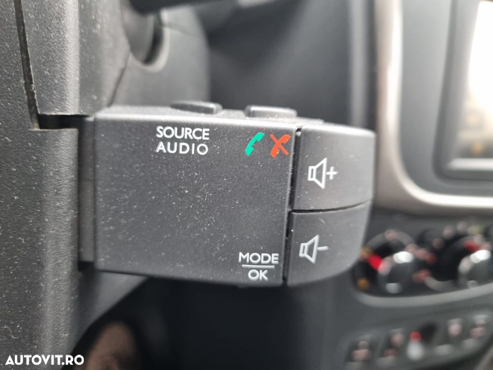 Dacia Sandero Stepway TCe 90 Prestige - 18