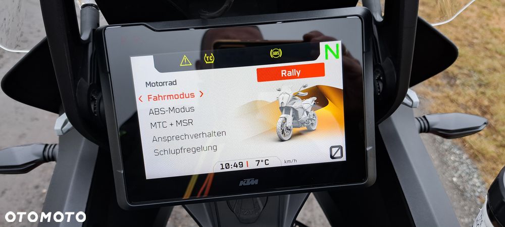 KTM Super Adventure - 24