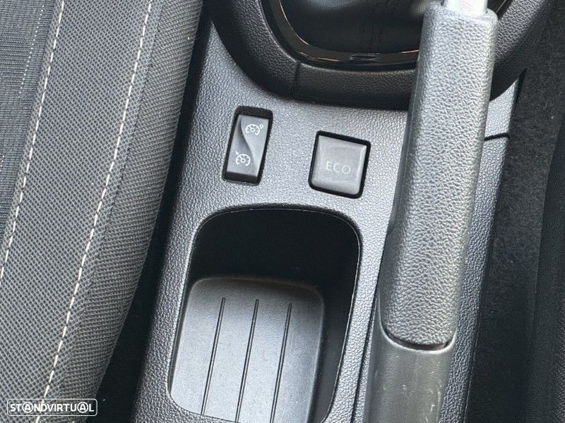 Renault Clio Sport Tourer 0.9 TCE Limited - 19