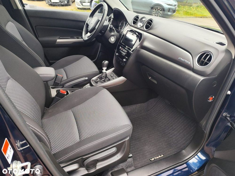 Suzuki Vitara - 14