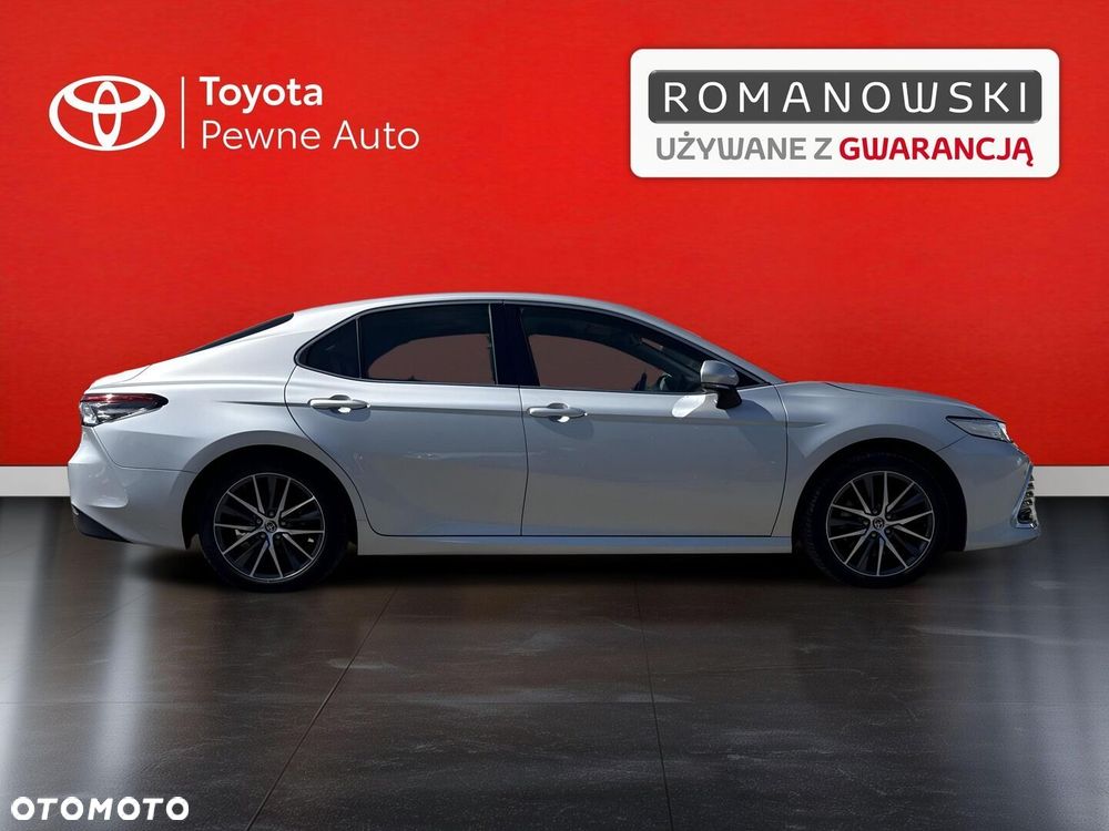 Toyota Camry 2.5 Hybrid Executive CVT - 17