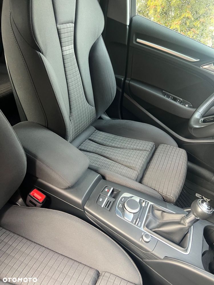 Audi A3 Limousine 1.6 TDI - 7
