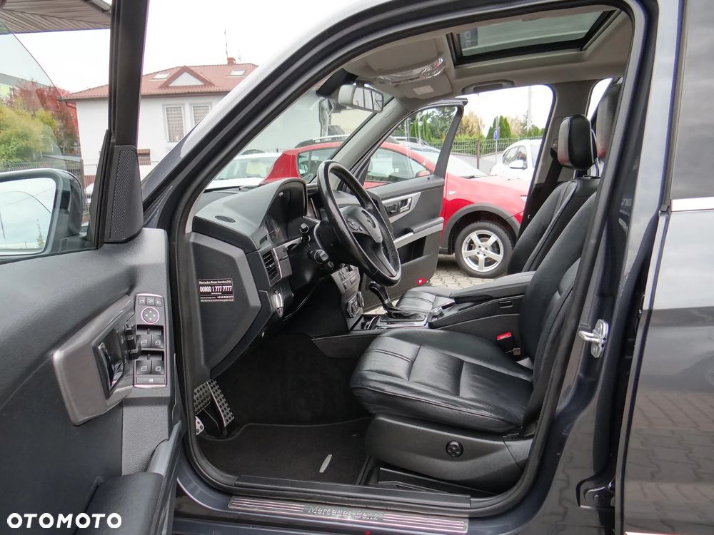 Mercedes-Benz GLK 320 CDI DPF 4Matic 7G-TRONIC Edition 1 - 20